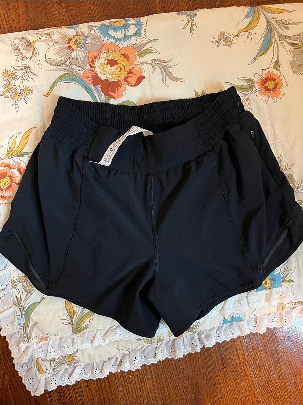 Black Lululemon shorts